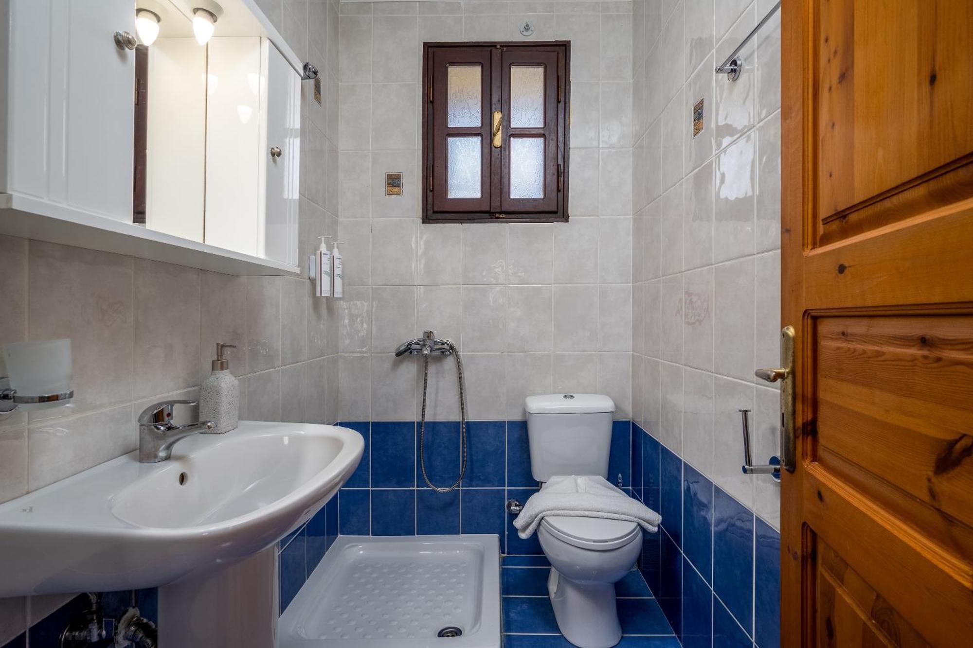 Ilioni Holiday home